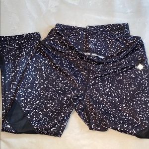 Crop athletic leggings